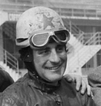 Leslie Graham (photo from Wikimedia Commons)