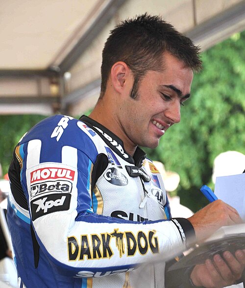Leon Haslam (photo from Wikimedia Commons)