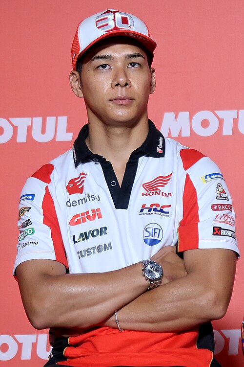 Takaaki Nakagami (photo from Wikimedia Commons)