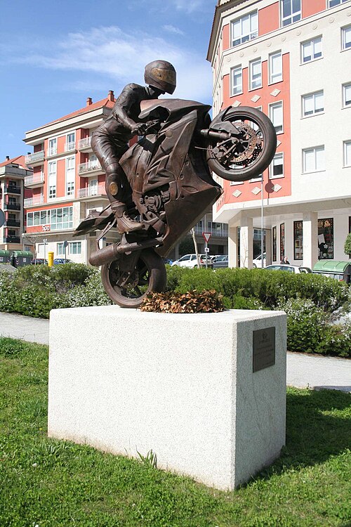 Dani Rivas (photo from Wikimedia Commons)